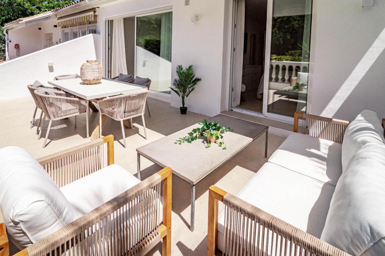 Hébergement de vacances Fully Renovated Scandinavian Style 2 Bed In The Heart Of Puerto Banus Marbellac