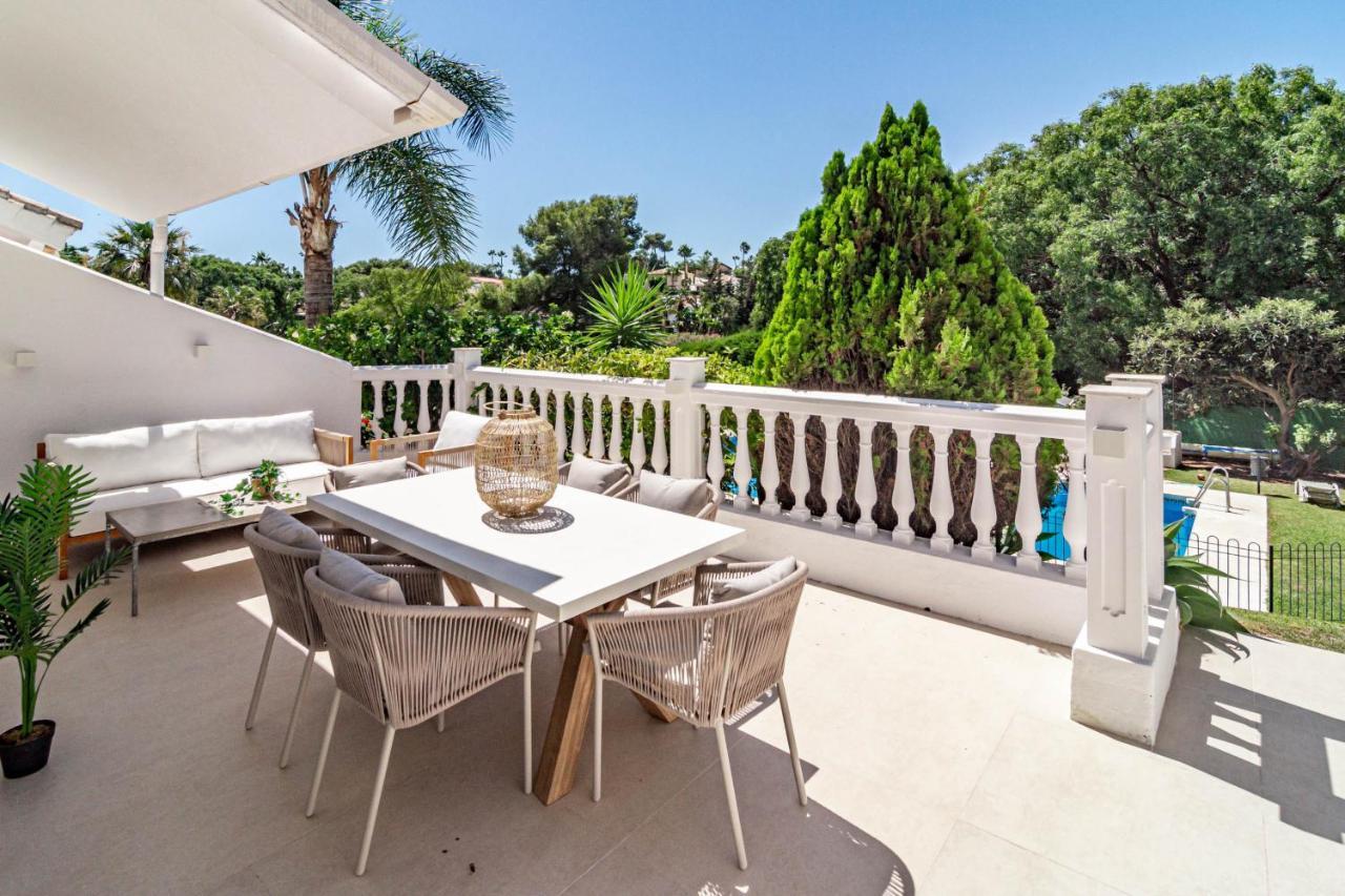 Hébergement de vacances Fully Renovated Scandinavian Style 2 Bed In The Heart Of Puerto Banus Marbellac
